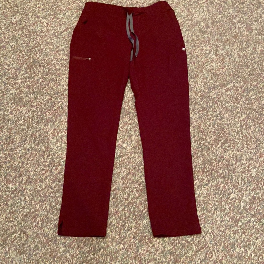 Figs small scrub pants